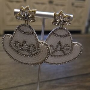 Elegant White and Gold Cowboy Hat Earrings